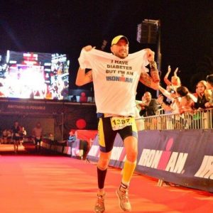 Gareggia con il campione