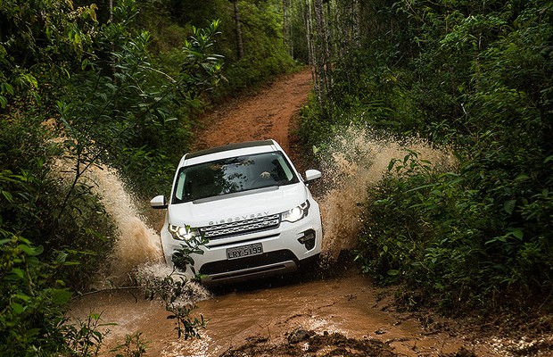 Garmin Land Rover Experience