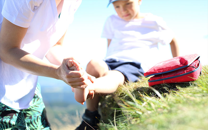 kit di primo soccorso trekking